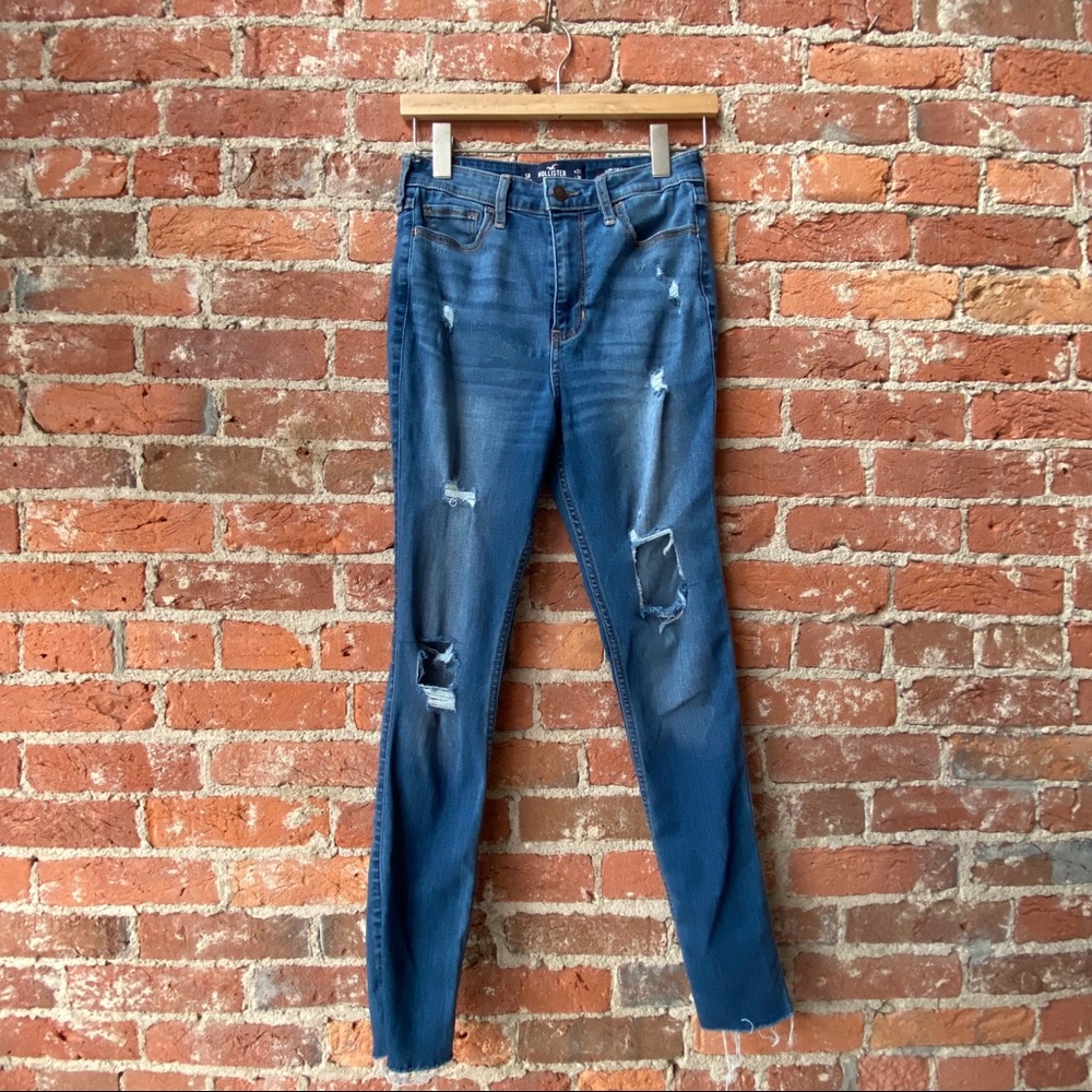 Hollister Ultra High Rise Jegging